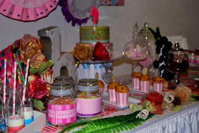 Tavola/candy bar Frozen compleanno e comunione di seconda mano per